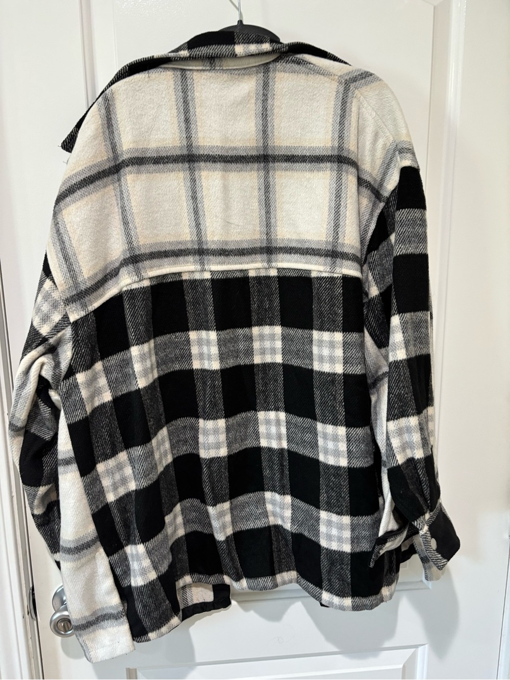 Black and Cream Plaid Shacket - Picture 7 of 7